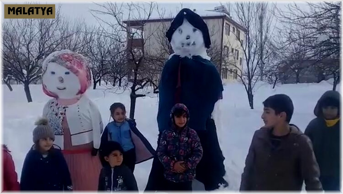 2 metre boyundaki kardan adam ilgi odağı oldu