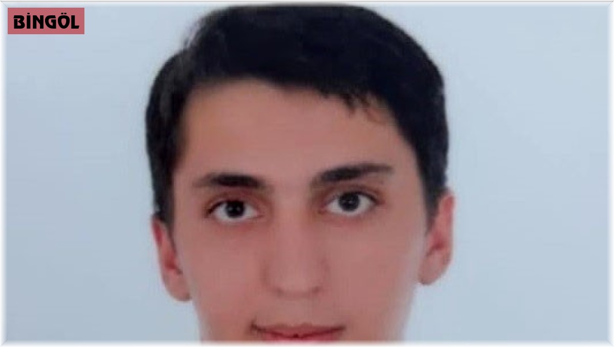 20 gündür kayıptı, acı haberi dün geldi: Cansız bedeni bulunan genç, toprağa verildi