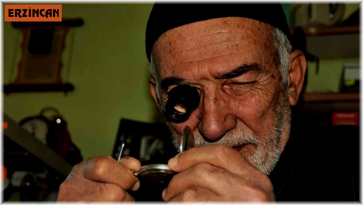 20 metrekarelik dükkânda yarım asırdır zamana ayar veriyor