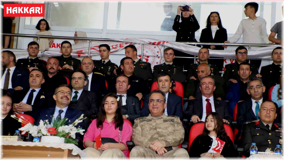 23 Nisan'a babalar ve kızları damga vurdu