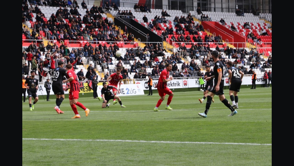 24Erzincanspor Kastamonuspor ile 2-2 berabere kaldı