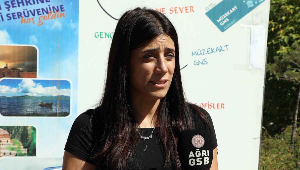 Ağrı'ya Gelen Üniversite Öğrencilerine Sıcak Karşılama: 7 Yurtta Yeni Dönem Başladı