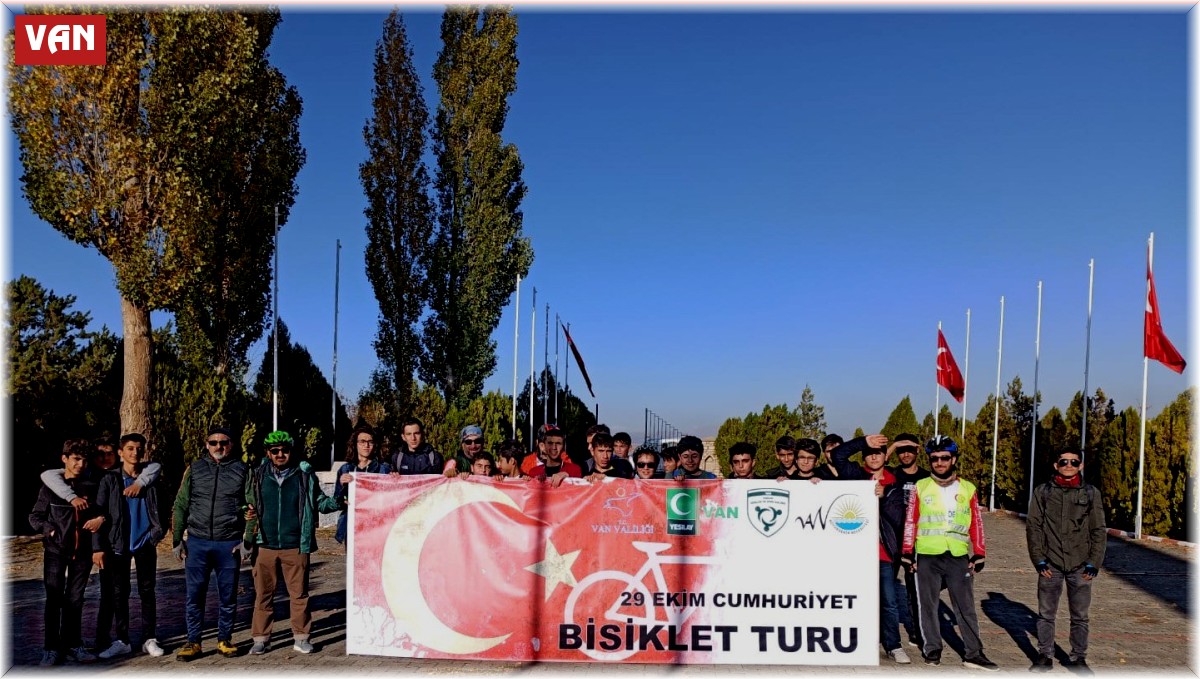 29 Ekim Cumhuriyet Bayramı için pedal çevirdiler