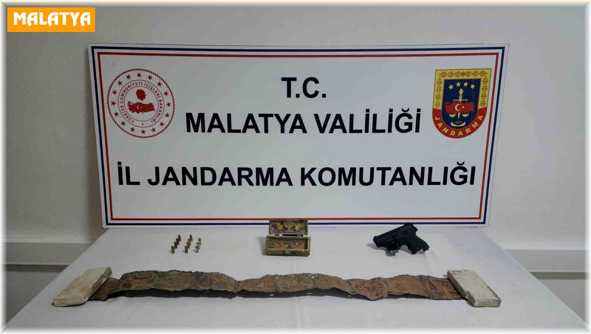 3 bin 500 yıllık tarihi esere alıcı ararken yakalandılar