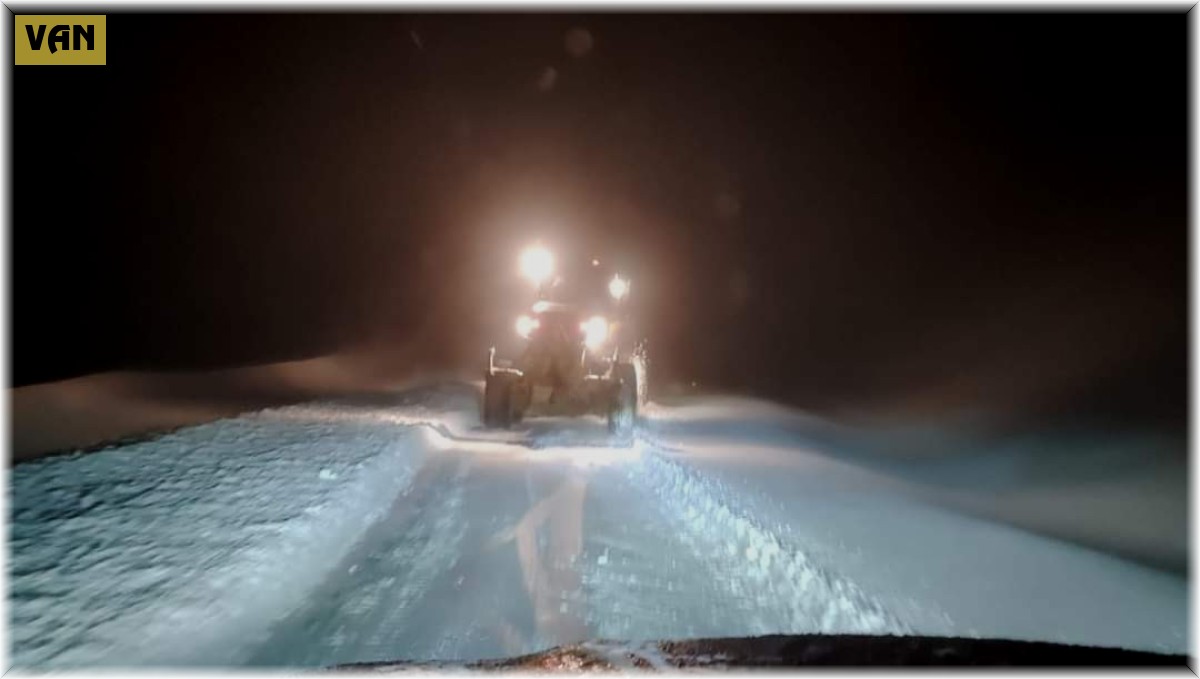 3 bin rakımlı Karapet'te mahsur kalan vatandaşlar kurtardı