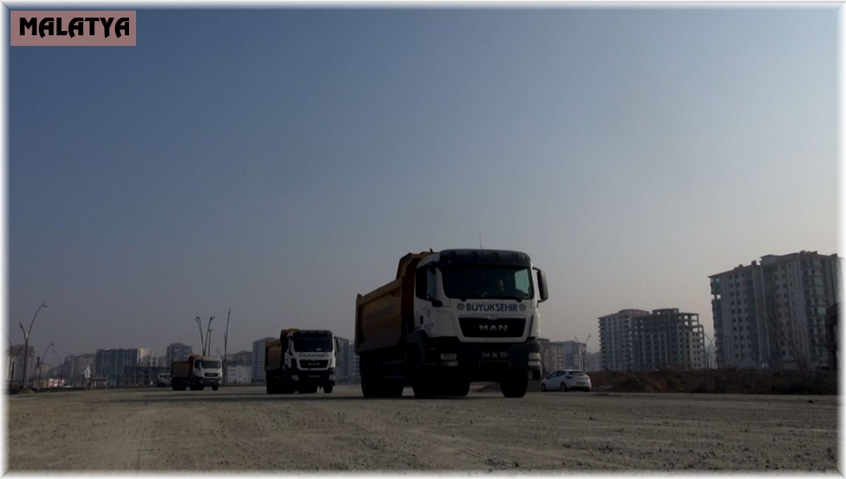 35 metre genişliğindeki yeni bulvara sürücülerden tam puan