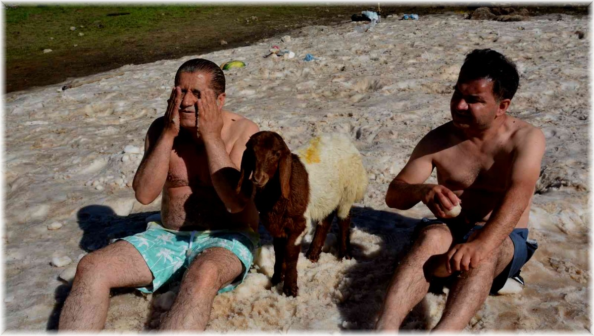 3500 rakımda kar banyosu