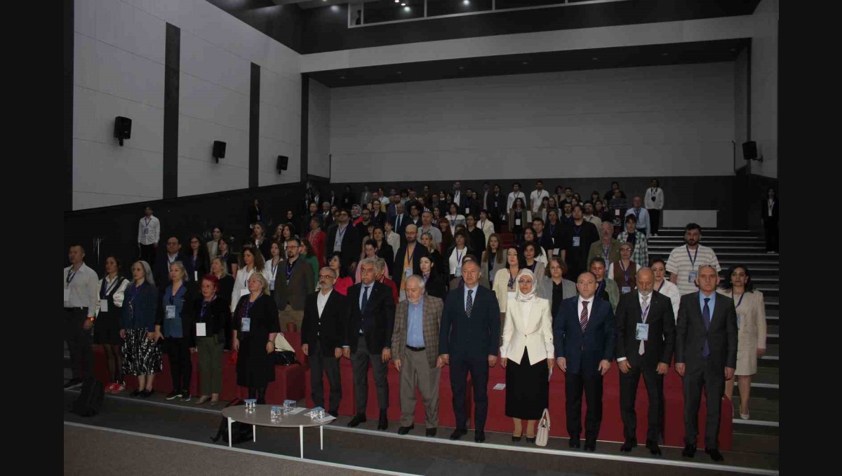 38. Ulusal Dilbilim Kurultayı Erzurum'da başladı