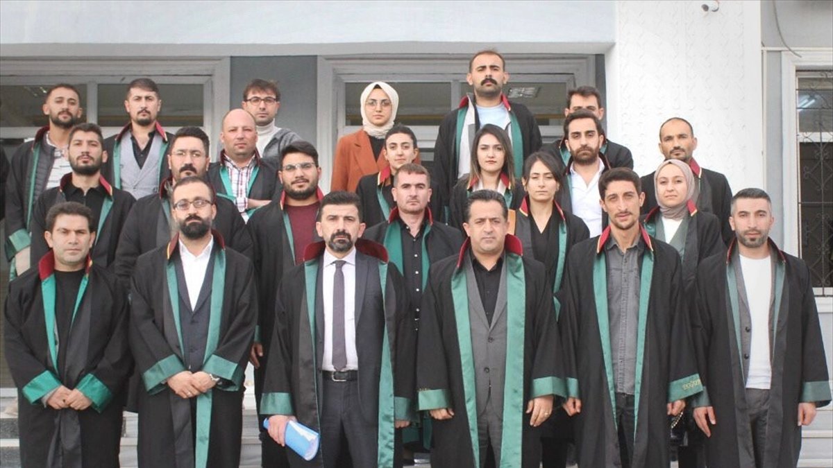 Doğubayazıt Adliyesi'nde duruşma sonrası çıkan kavgada avukat Kenan Narboğa yaralandı, 1 kişi gözaltına alındı