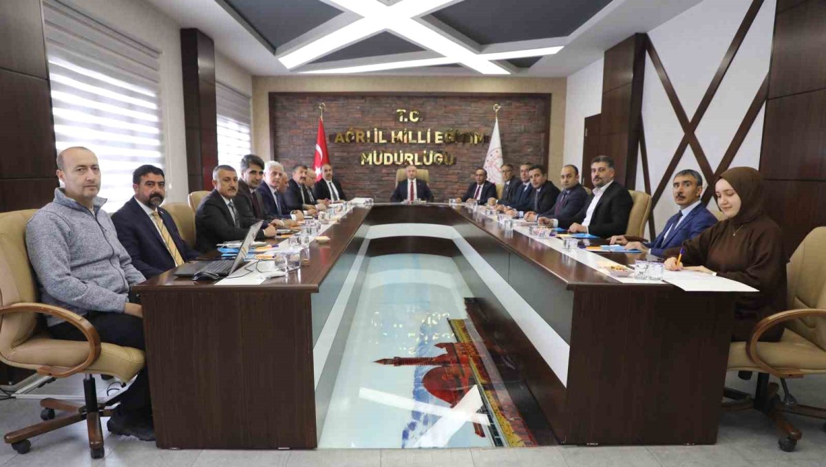 Ağrı’da Okullar İçin İkinci Dönem Hazırlıkları Değerlendirildi