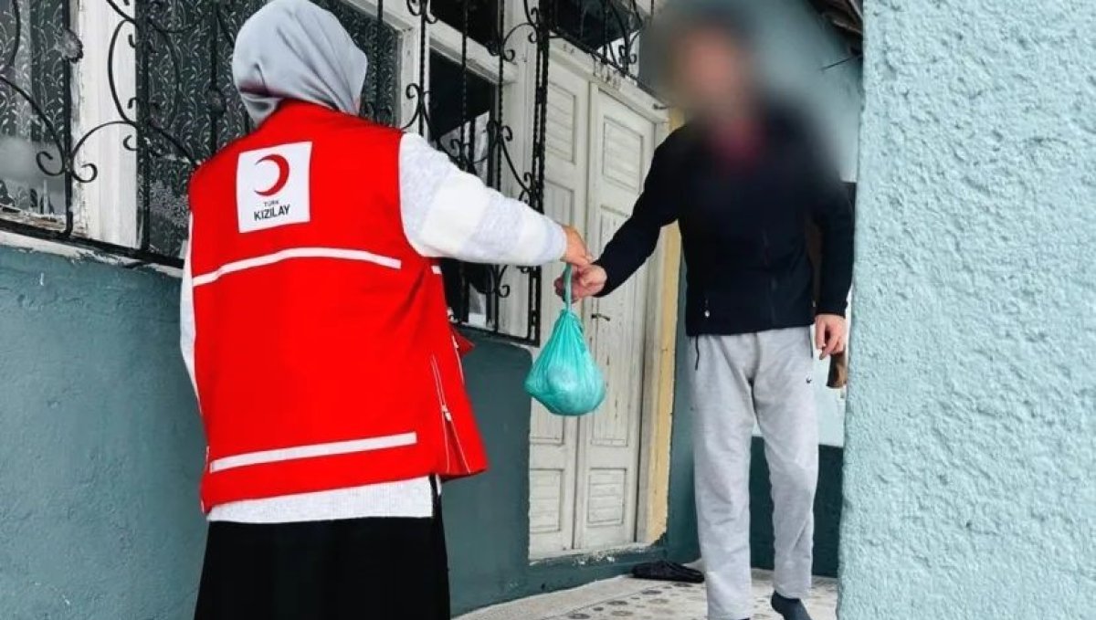 Patnos'ta Türk Kızılay tarafından kurban bağışı çalışması yapıldı