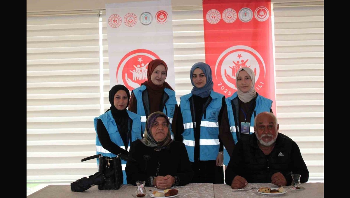 45 yıllık evli çiftten gençlere hayat dersi