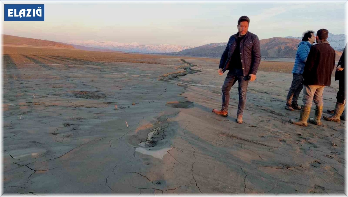 4.6 büyüklüğündeki depremde zeminde sıvılaşma oluşması uzmanları da şaşırttı