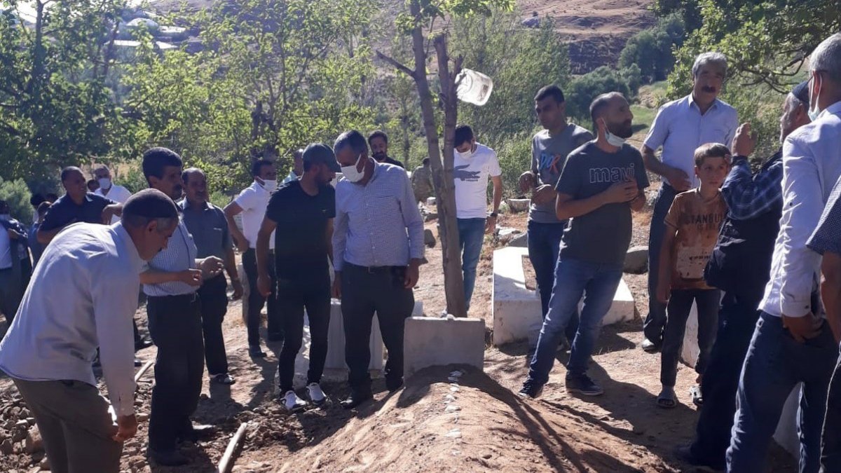 48 gün sonra bulunan kemikler, kayıp Hasan Dede'ye ait çıktı, köyünde defnedildi