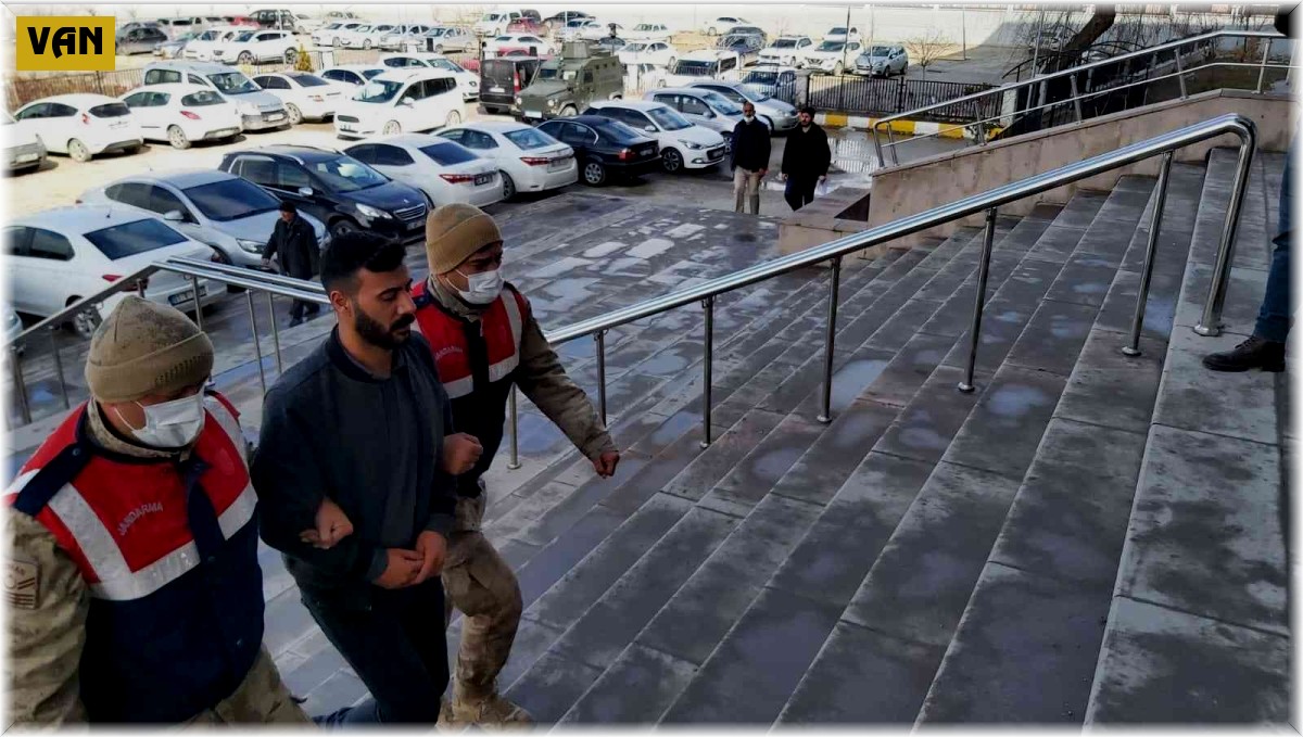 6 ayrı suçtan aranan şahıs JASAT'tan kaçamadı