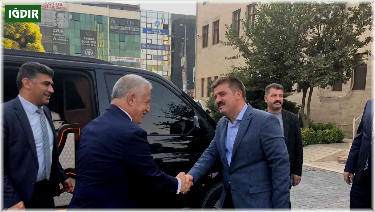 65. Hükümet Ulaştırma Bakanı Ahmet Arslan'dan Iğdır Belediyesine ziyaret