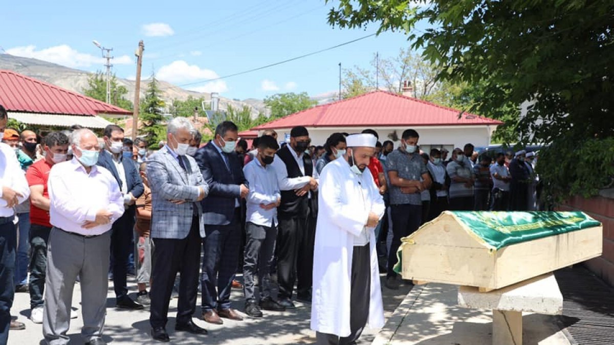 7 yaşındaki çocuk lösemiye yenik düştü