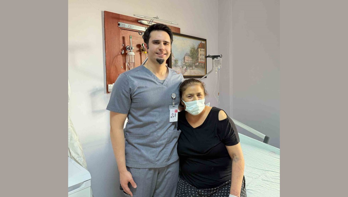 7 yıl boyunca çürümüş böbrekle yaşayan kadın, 4 saatlik ameliyatla sağlığına kavuştu