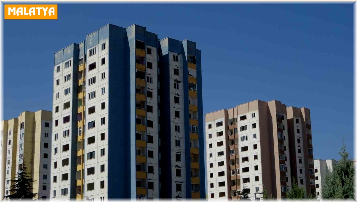 700 dairenin bulunduğu 'Yeşil Evler' dinamitle patlatılacak