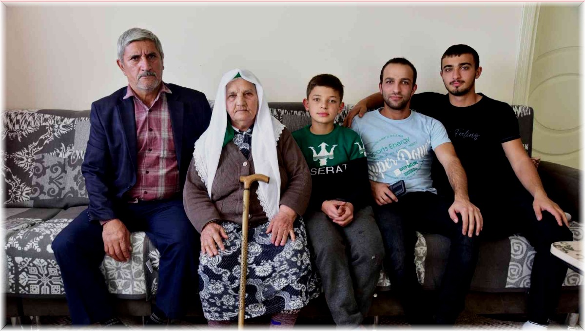 77 yıl önce sürgün edilen Ahıska Türkleri yaşadıkları acıları unutamıyor