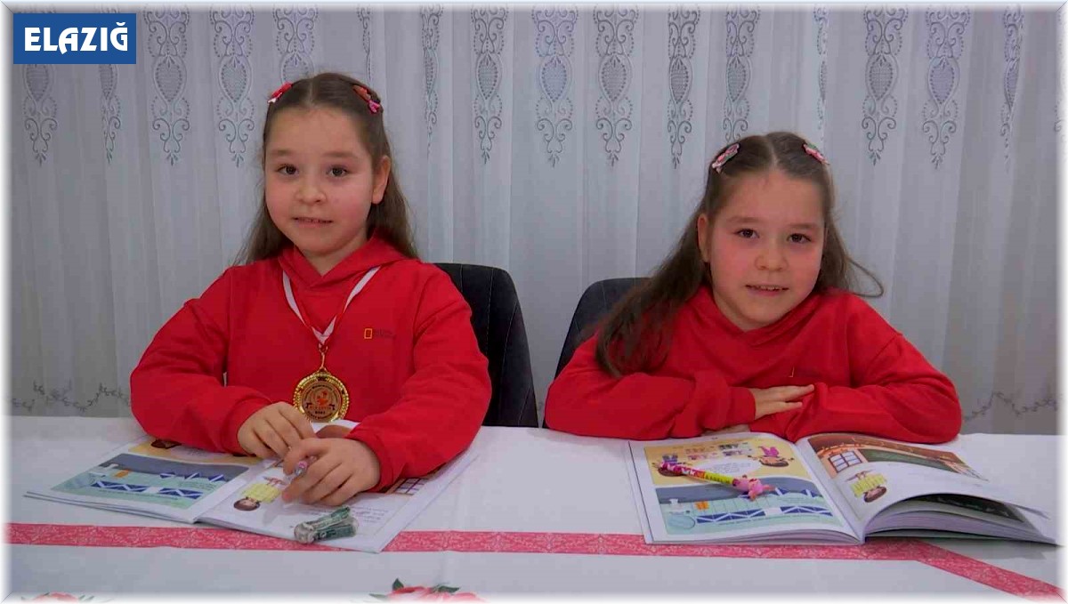 8 yaşındaki şampiyon ikizler matematikte dünyayı dize getirdi