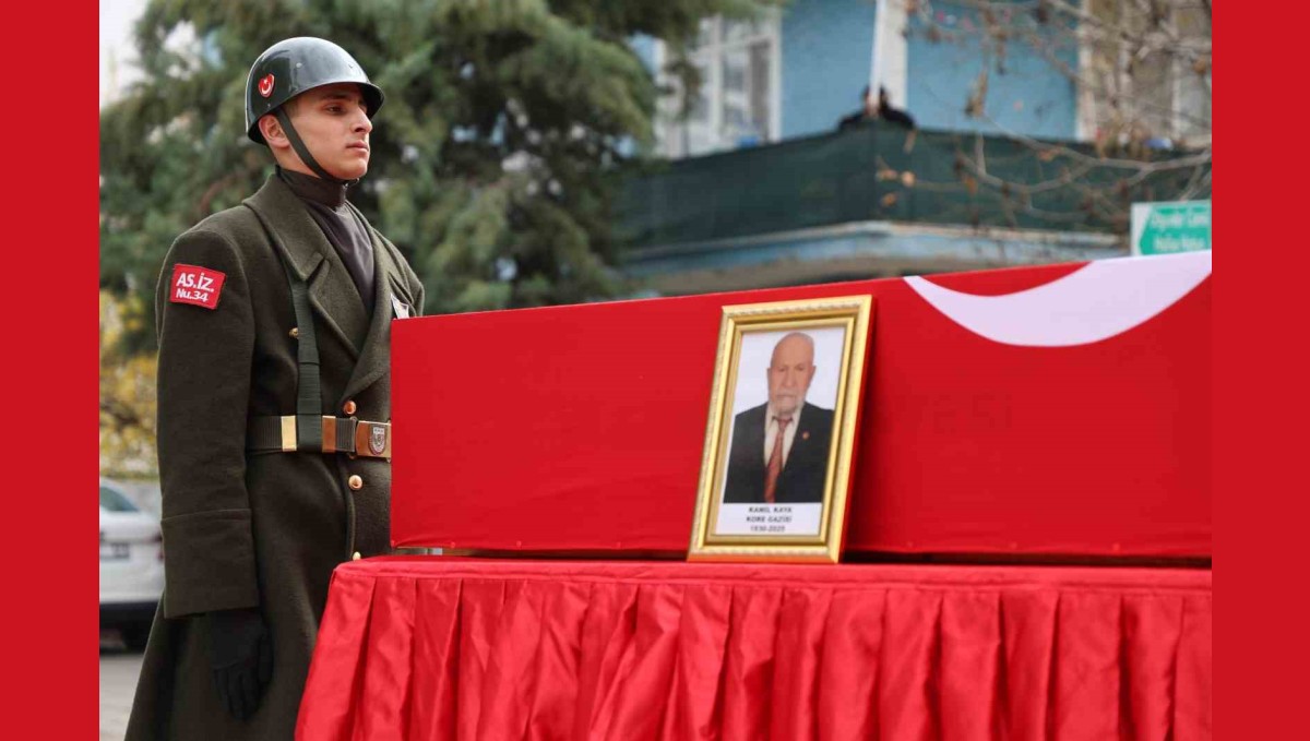 95 yaşındaki Kore gazisi düzenlenen törenle son yolculuğuna uğurlandı