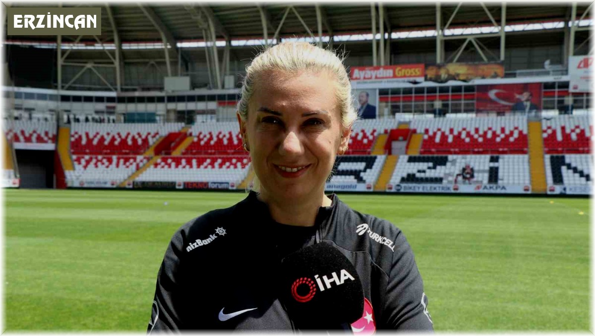 A Milli Kadın Futbol Takımı, Erzincanlıların desteğiyle Azerbaycan'ı yenmek istiyor