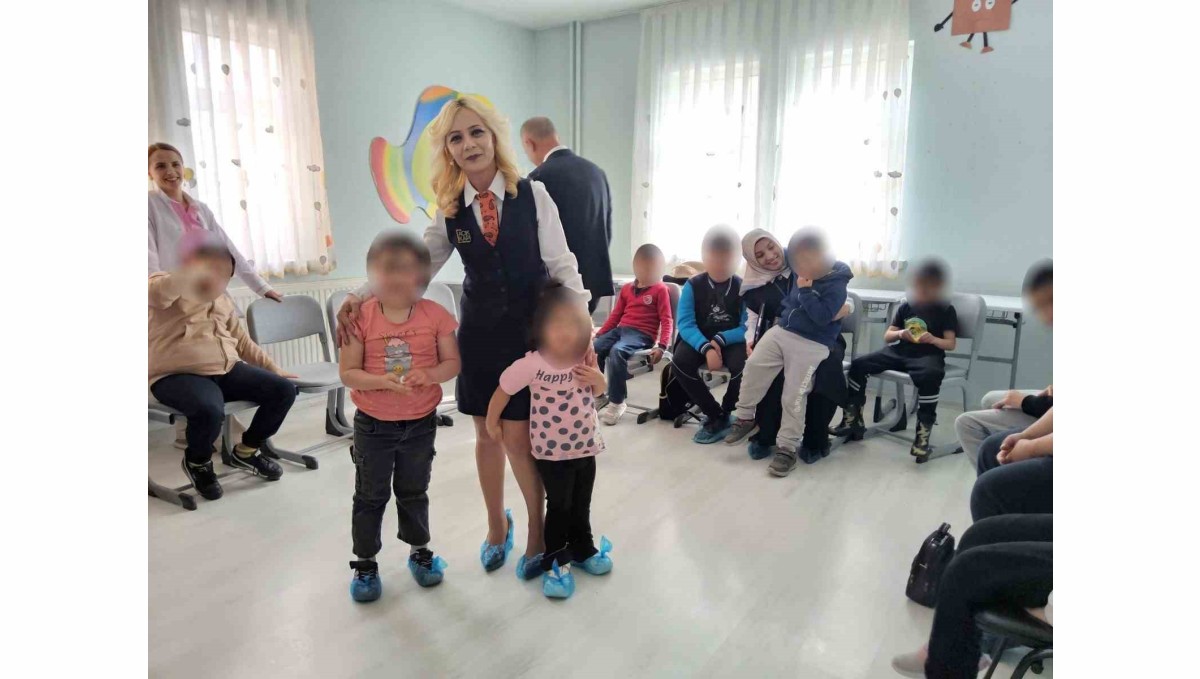 Açık Kapı Şube Müdürlüğü'nden Özel Eğitim ve Rehabilitasyon Merkezleri'ne ziyaret