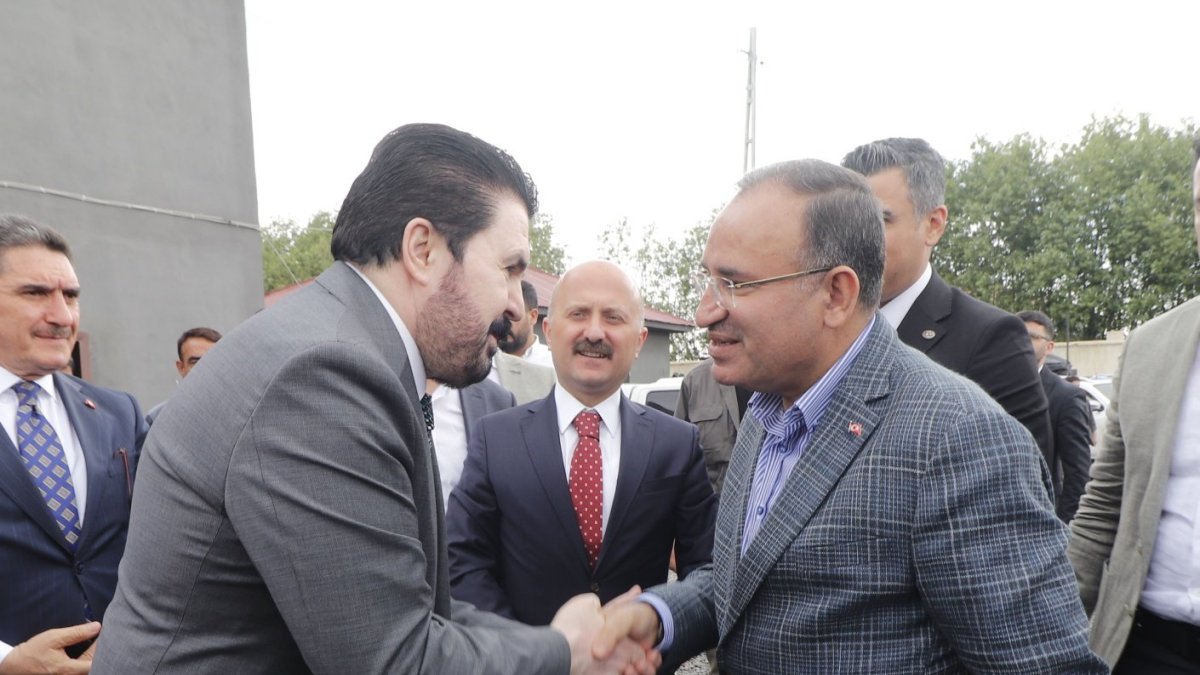 Adalet Bakanı Bozdağ Ağrı'da