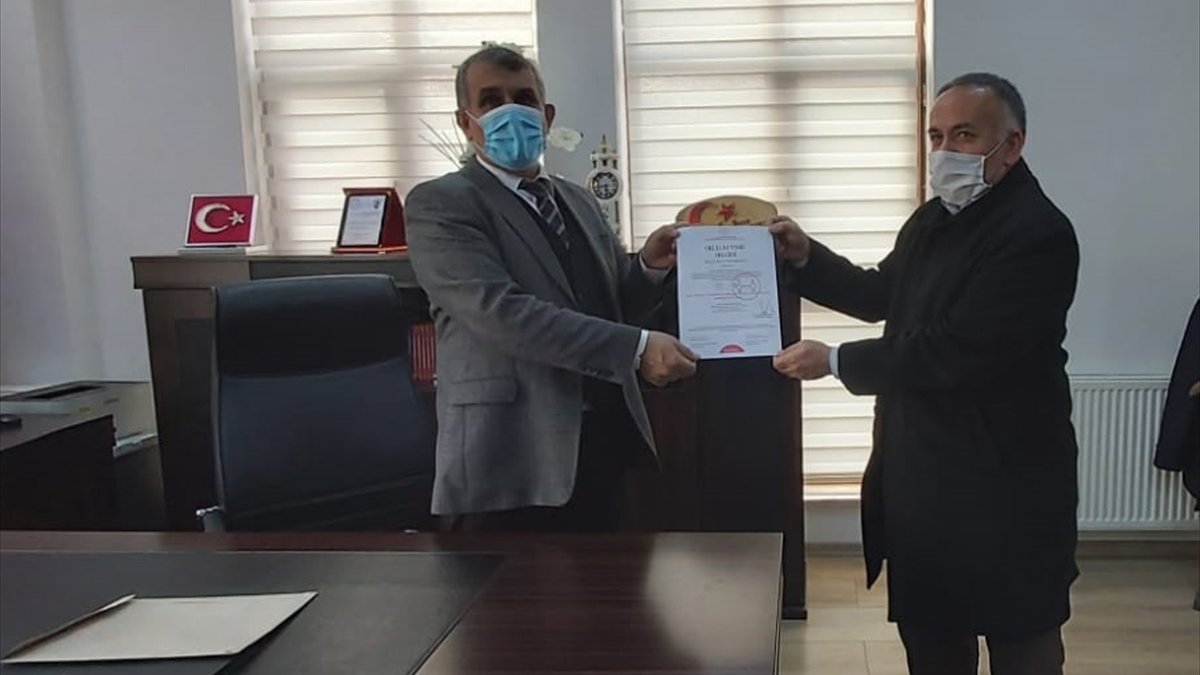 Adilcevaz'da 28 okula "Okulum Temiz" belgesi verildi