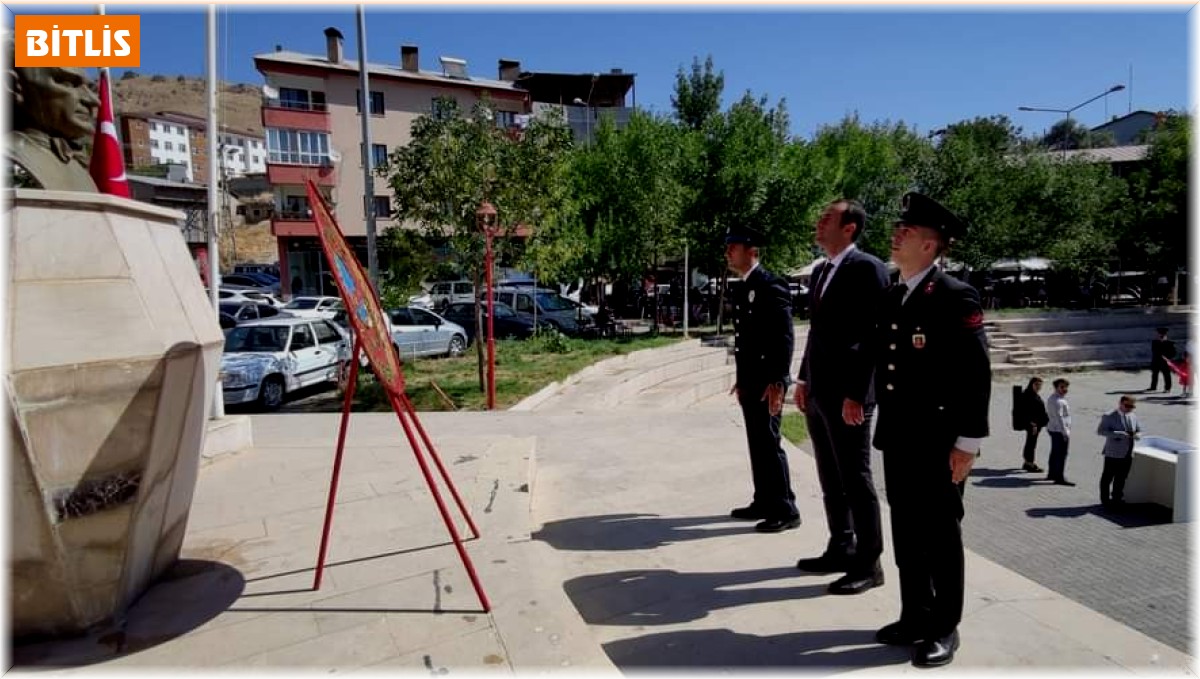 Adilcevaz'da 30 Ağustos Zafer Bayramı kutlandı