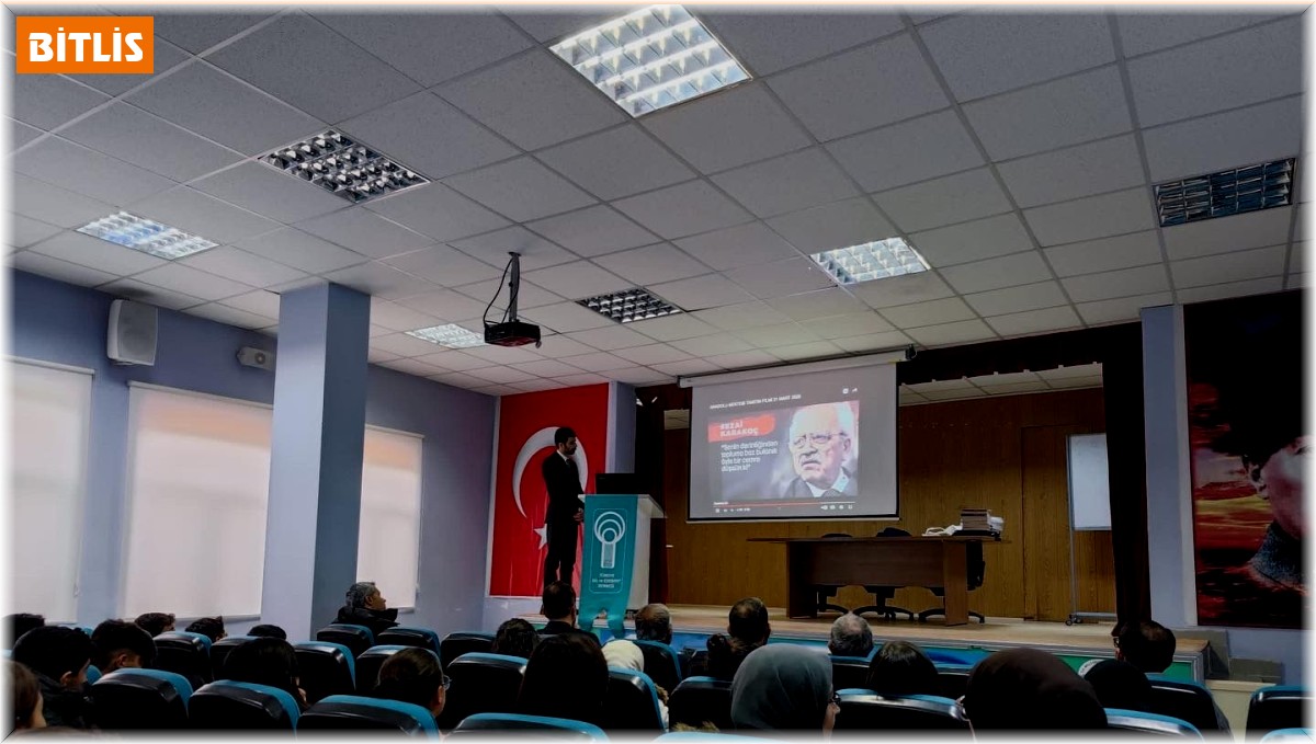 Adilcevaz'da "Anadolu Mektebi Yazar Okumaları" yeniden başladı