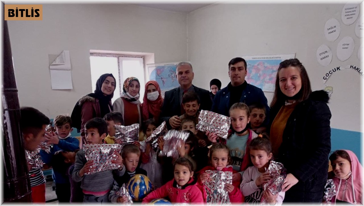 Adilcevaz Yurt Müdürü Beşkardeş'ten eğitime anlamlı destek