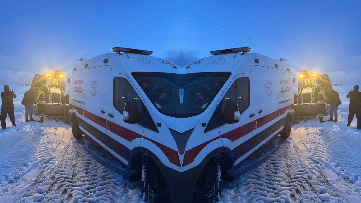 Adilcevaz’da yolu kapanan Cihangir köyünde rahatsızlanan Hatun Arslan için ekipler saatlerce seferber oldu