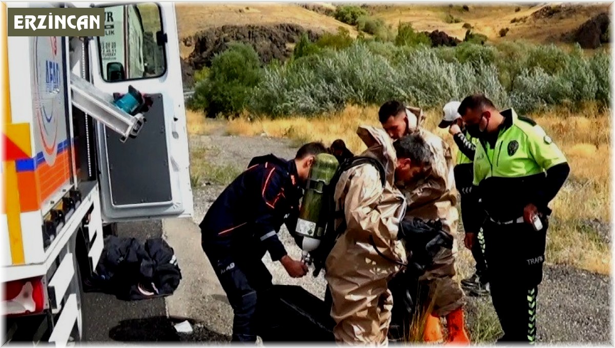 AFAD ekipleri kimyasal sızıntı yaşanan tıra müdahale etti