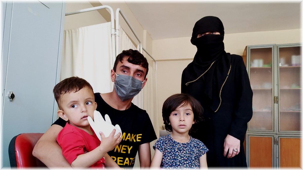 Afgan göçmenler arkalarında acı hikayeler bıraktı