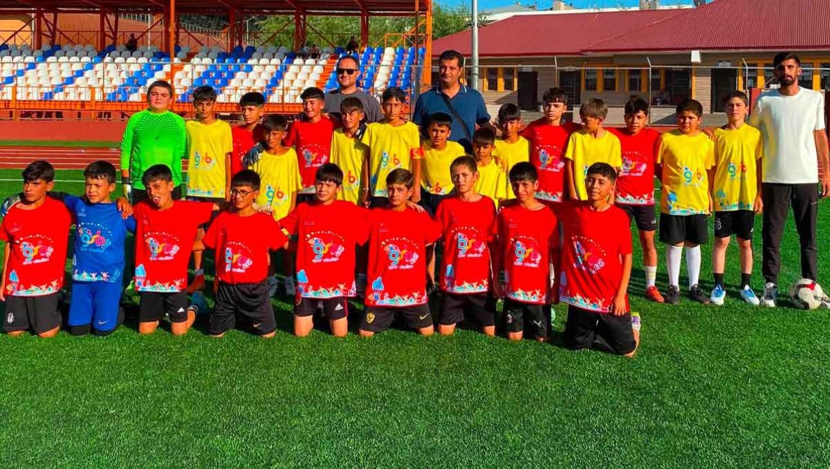 AGAH Projesinde Sevindiren Sonuç: Taşlıçay Balık Göl Gençlik Spor'dan Net Galibiyet