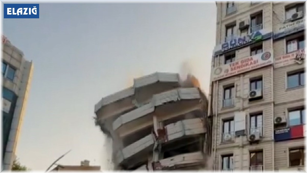 Ağır hasarlı bina yıkılırken sağlam binaya zarar verdi