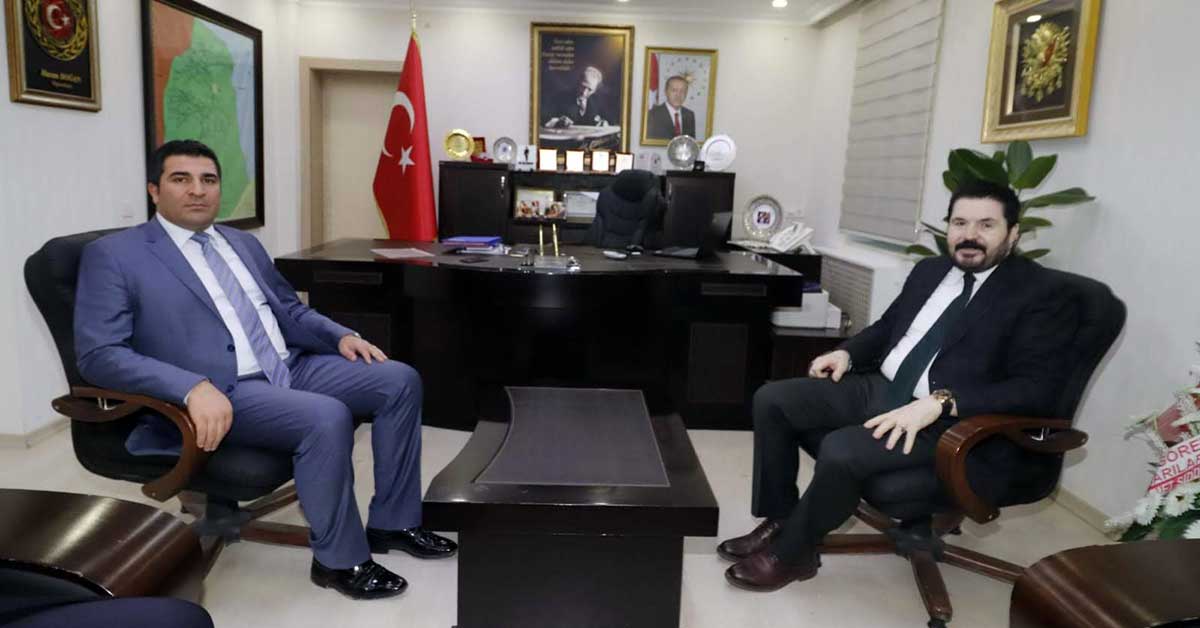 Ağrı Belediye Başkanı Savcı Sayan'dan Diyadin Kaymakamı Hasan Doğan'a Hayırlı Olsun Ziyareti