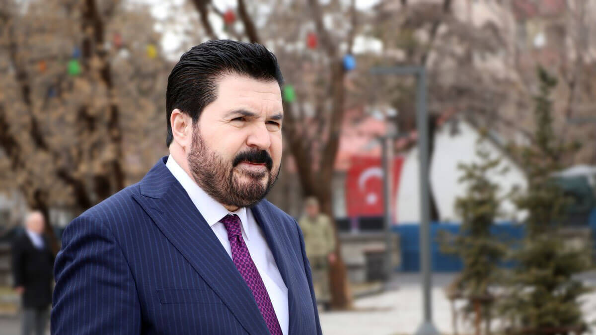Ağrı Belediye Başkanı Sayan'dan 'Biz Bize Yeteriz Türkiyem' kampanyasına destek