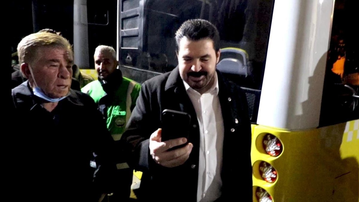 Ağrı Belediyesi araç filosuna 10 otobüs daha kattı