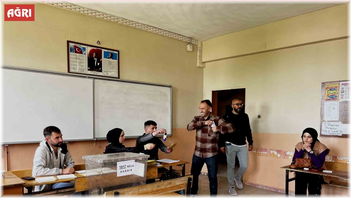 Ağrı, Cumhurbaşkanını seçmek için sandığa gitti
