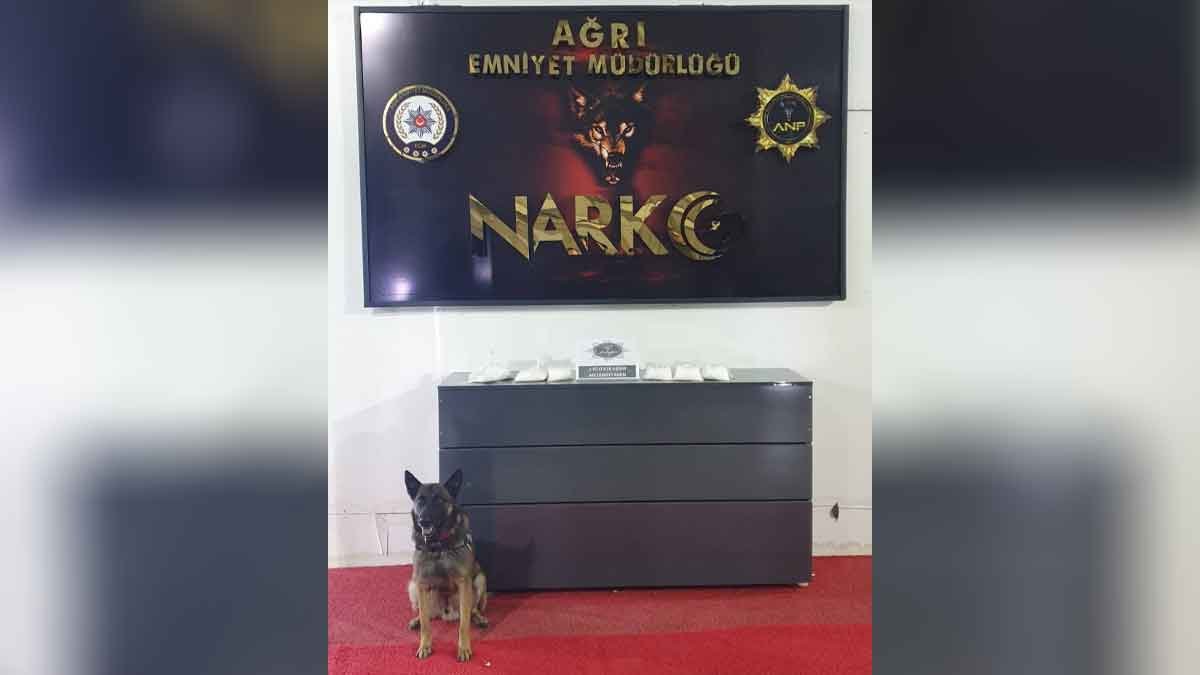 Ağrı'da 1 kilo 818 gram metamfetamin ele geçirildi