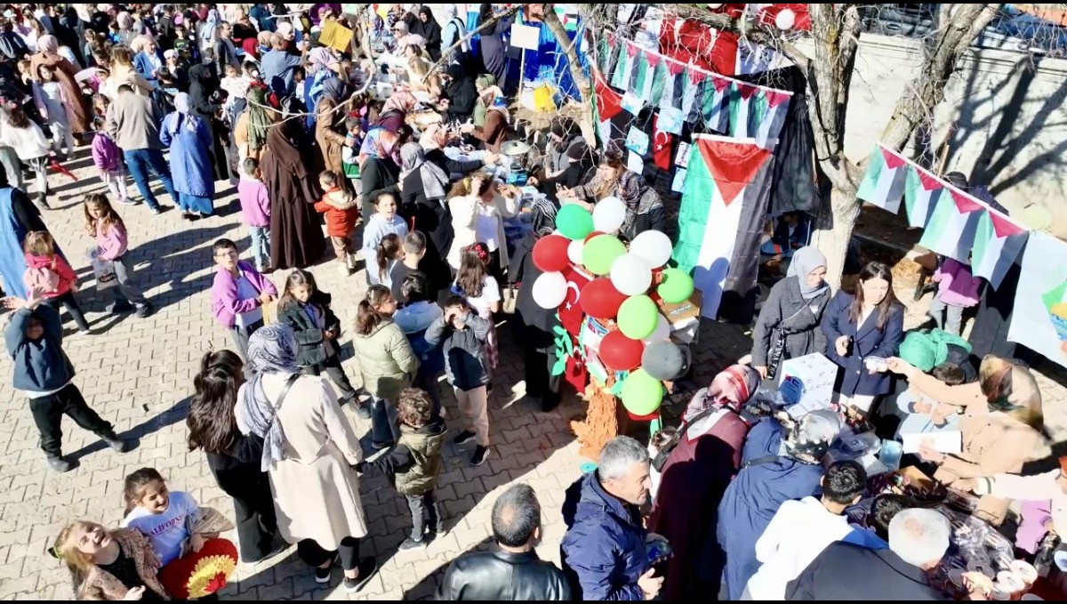 Ağrı'da 103 Okuldan Gazze'ye 3 Milyon Liralık Yardım