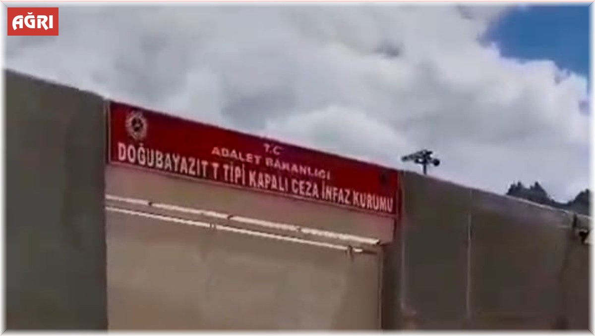 Ağrı'da 2 firari yakalandı