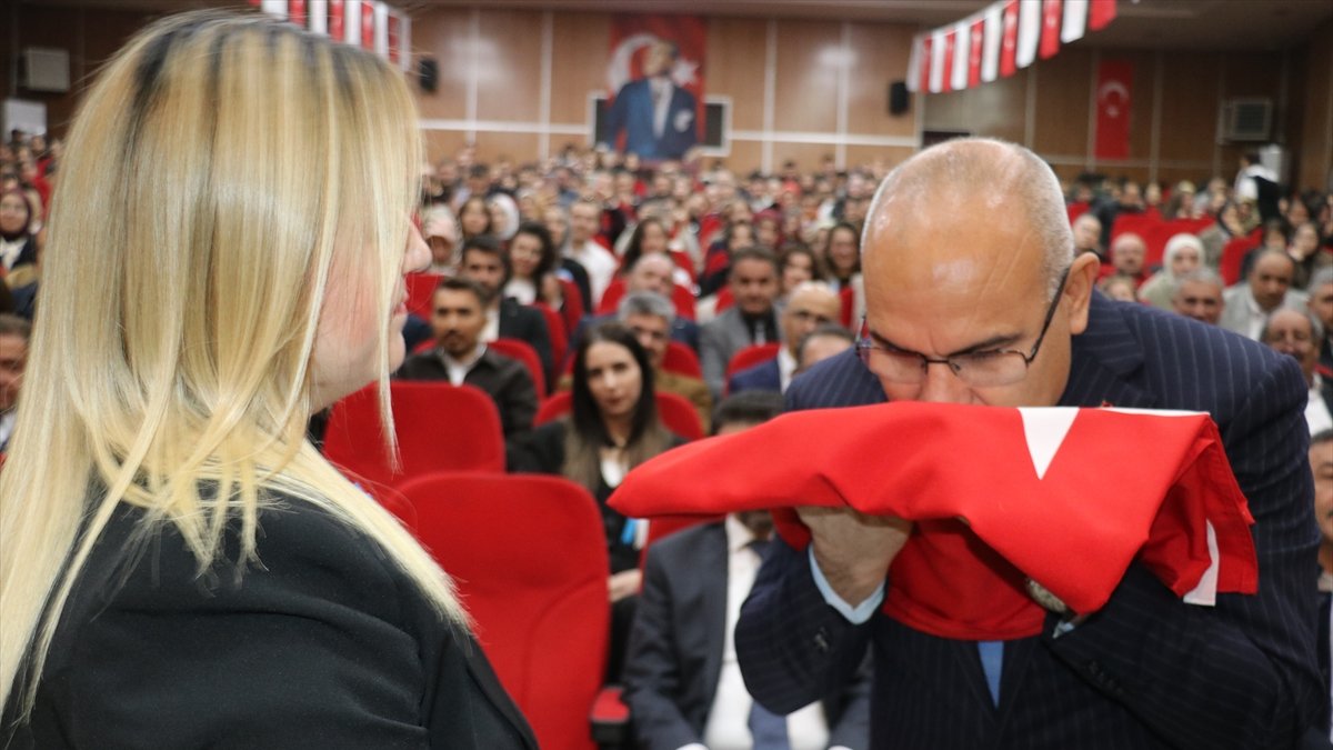 Ağrı'da 24 Kasım Öğretmenler Günü Kutlandı, Aday Öğretmenler Yemin Etti