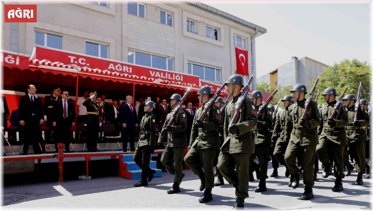 Ağrı'da 30 Ağustos Zafer Bayramı coşkuyla kutlandı