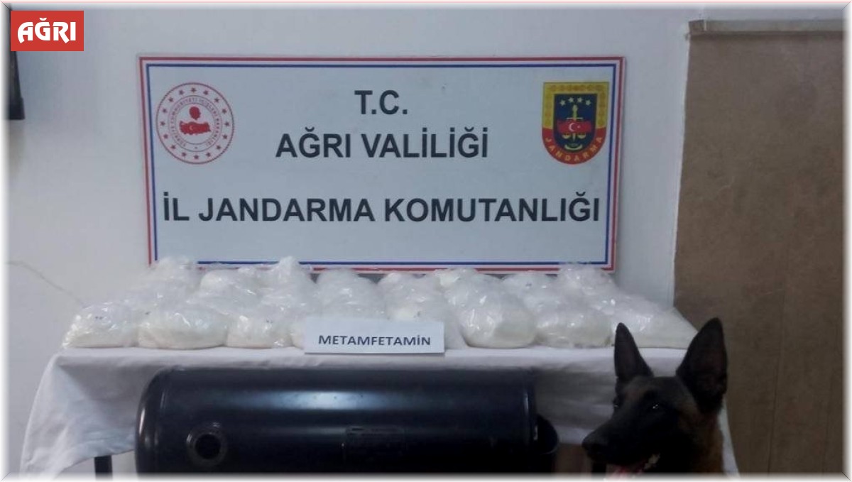 Ağrı'da 32 kilo metanfetamin ele geçildi
