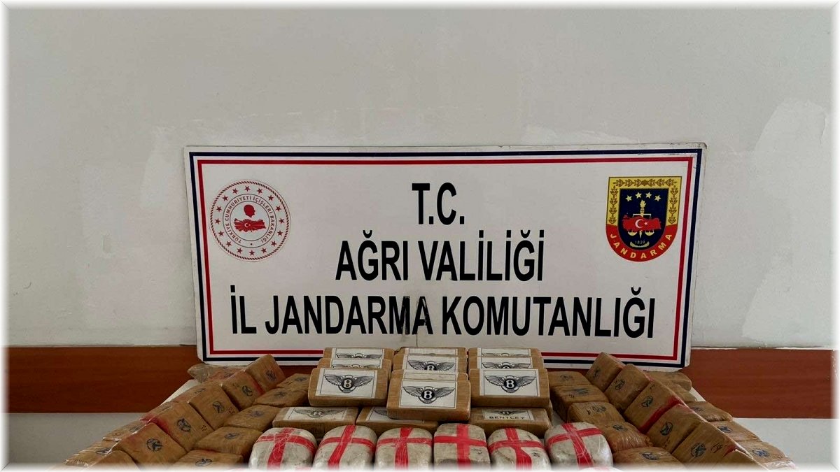 Ağrı'da 50 kilogram eroin ele geçirildi