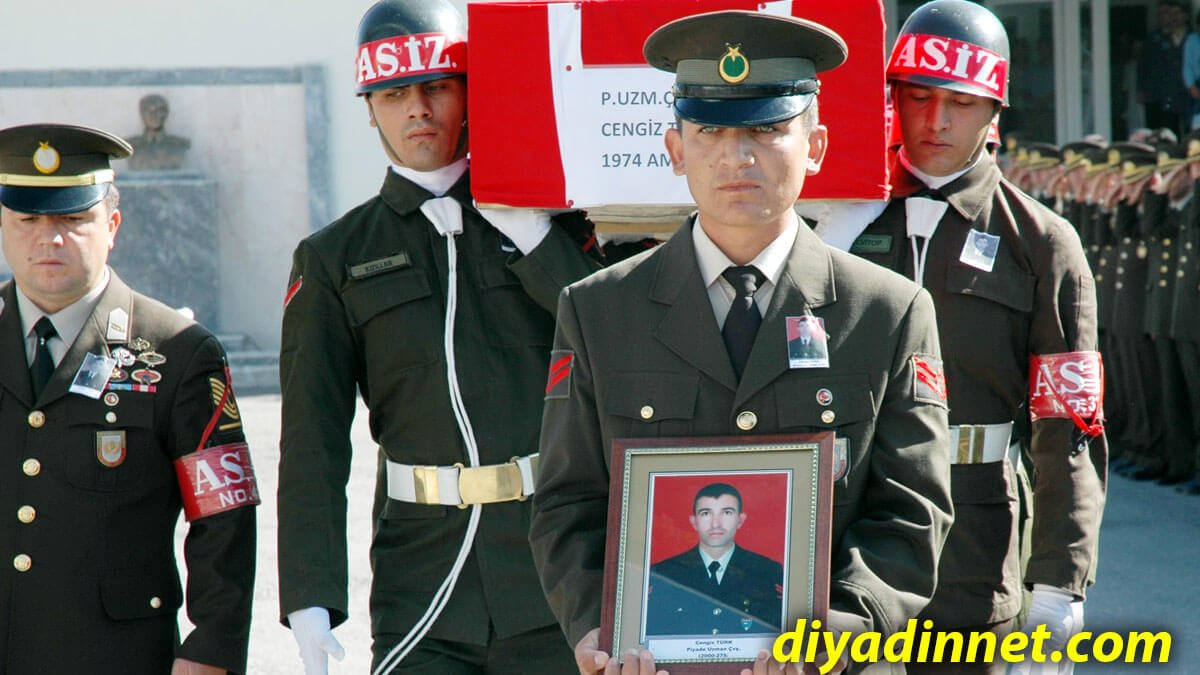 Ağrı'da Acı Kaza: Askeri Araç Devrildi, 1 Uzman Çavuş Şehit Oldu 5 Yaralı